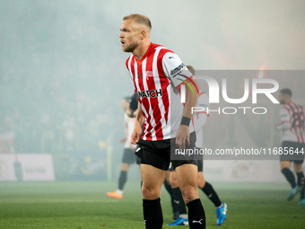 Mick van Buren participates in the game between KS Cracovia and Lech Poznan in Krakow, Poland, on October 19, 2024. This is a PKO BP Ekstrak...