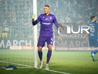 Goalkeeper Bartosz Mrozek participates in the game between KS Cracovia and Lech Poznan in Krakow, Poland, on October 19, 2024. PKO BP Ekstra...