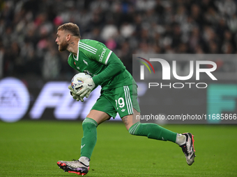 Michele Di Gregorio of Juventus FC is in action during the Juventus FC vs. SS Lazio match, the 8th turn of the Italian Lega Serie A Enilive...