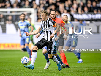 Heracles Almelo midfielder Brian de Keersmaecker plays during the match between Heracles Almelo and Ajax at the Asito Stadium for the Dutch...