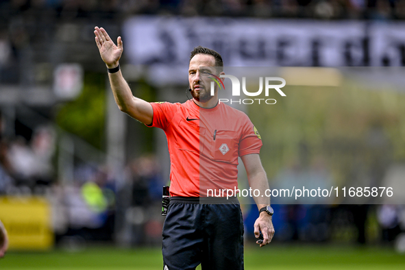 Referee Edwin van de Graaf officiates during the match between Heracles Almelo and Ajax at the Asito Stadium for the Dutch Eredivisie season...