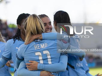 Jill Roord #10 of Manchester City W.F.C. celebrates her goal with teammates during the Barclays FA Women's Super League match between Manche...