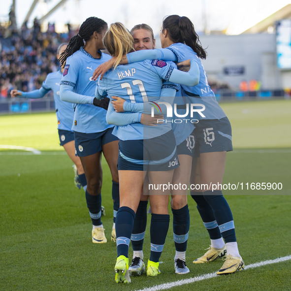 Jill Roord #10 of Manchester City W.F.C. celebrates her goal with teammates during the Barclays FA Women's Super League match between Manche...