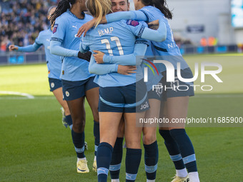 Jill Roord #10 of Manchester City W.F.C. celebrates her goal with teammates during the Barclays FA Women's Super League match between Manche...