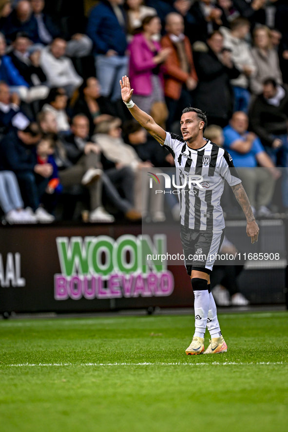 Heracles Almelo midfielder Mario Engels celebrates the 2-1 goal during the match between Heracles Almelo and Ajax at the Asito Stadium for t...