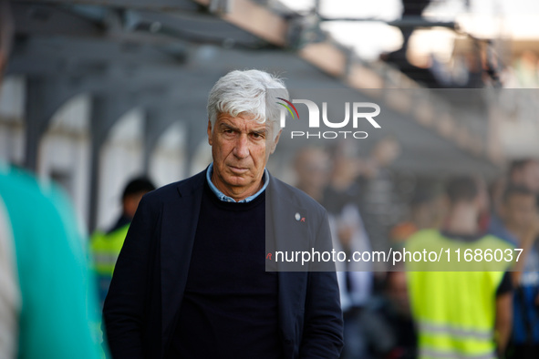 Atalanta's head coach Gian Piero Gasperini is present during the Italian Serie A soccer championship match between Venezia FC and Atalanta B...