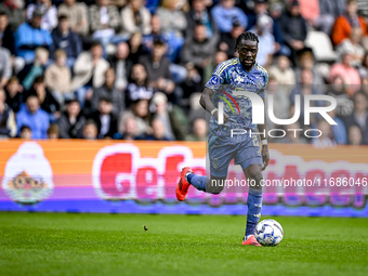 AFC Ajax Amsterdam forward Bertrand Traore plays during the match between Heracles Almelo and Ajax at the Asito Stadium for the Dutch Erediv...