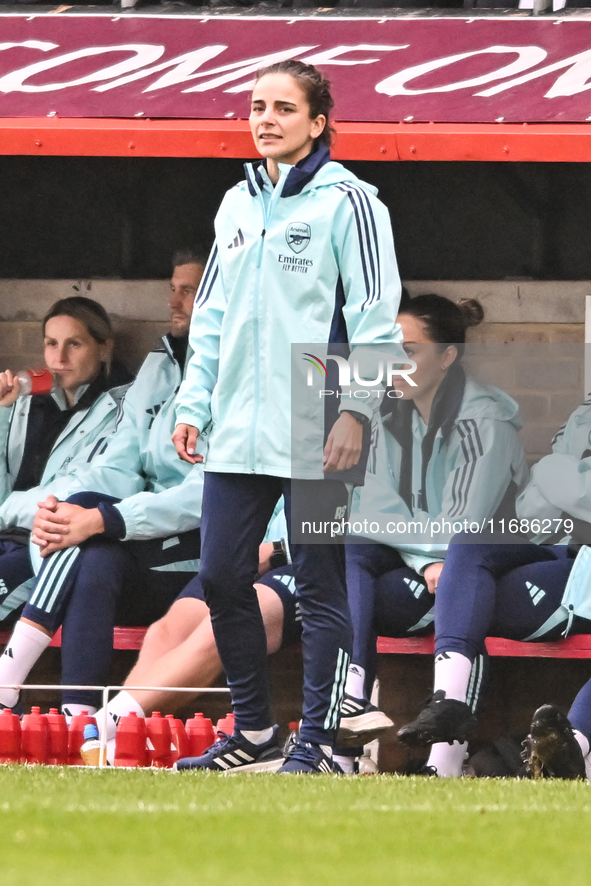 Interim manager Renee Slegers (Manager Arsenal) looks on during the Barclays FA Women's Super League match between West Ham United and Arsen...