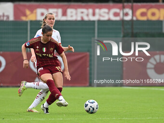 Giulia Dragoni of A.S. Roma Femminile is in action during the 7th day of the Serie A Femminile eBay Championship between A.S. Roma and A.C....