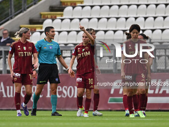 Manuela Giugliano of A.S. Roma Femminile celebrates after scoring the goal to make it 1-1 during the 7th day of the Serie A Femminile eBay C...