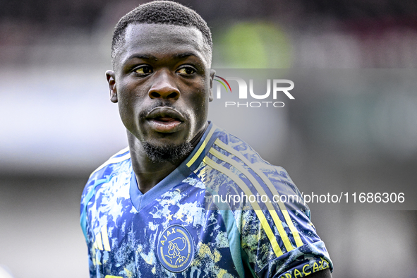 AFC Ajax Amsterdam forward Brian Brobbey plays during the match between Heracles Almelo and Ajax at the Asito Stadium for the Dutch Eredivis...