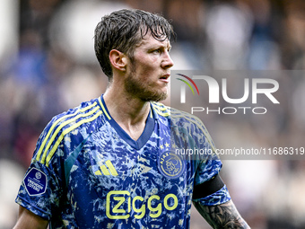 AFC Ajax Amsterdam forward Wout Weghorst plays during the match between Heracles Almelo and Ajax at the Asito Stadium for the Dutch Eredivis...