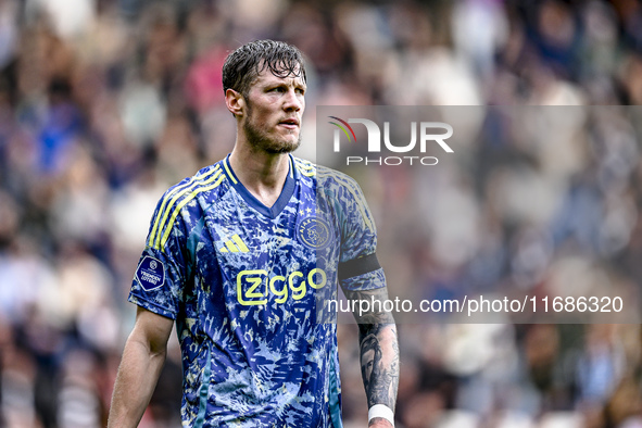 AFC Ajax Amsterdam forward Wout Weghorst plays during the match between Heracles Almelo and Ajax at the Asito Stadium for the Dutch Eredivis...