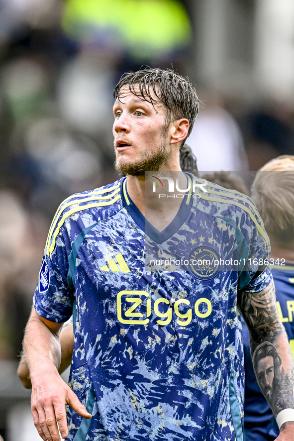 AFC Ajax Amsterdam forward Wout Weghorst plays during the match between Heracles Almelo and Ajax at the Asito Stadium for the Dutch Eredivis...