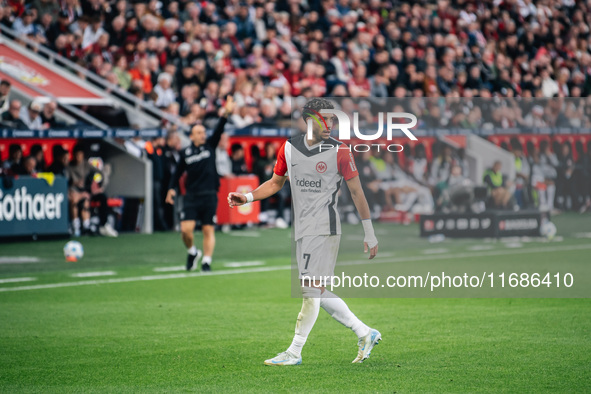 Omar Marmoush of Eintracht Frankfurt reacts during the Bundesliga match between Bayer 04 Leverkusen and Eintracht Frankfurt at BayArena in L...