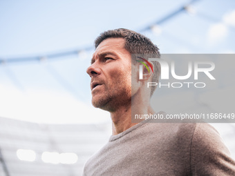 Xabi Alonso, Head Coach of Bayer 04 Leverkusen, looks on before the Bundesliga match between Bayer 04 Leverkusen and Eintracht Frankfurt at...