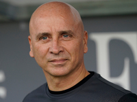 Eugenio Corini Head Coach of Cremonese during the Serie B match between SS Juve Stabia and Cremonese at Stadio Romeo Menti Castellammare Di...