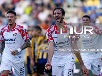 Franco Vazquez of Cremonese celebrates after scoring during the Serie B match between SS Juve Stabia and Cremonese at Stadio Romeo Menti Cas...