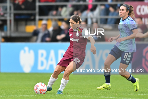 Katrina Gorry (22 West Ham) passes the ball during the Barclays FA Women's Super League match between West Ham United and Arsenal at the Chi...