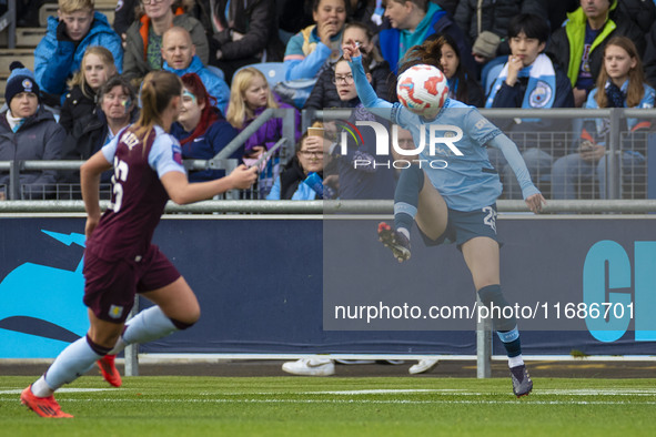 Yui Hasegawa #25 of Manchester City W.F.C. controls the ball during the Barclays FA Women's Super League match between Manchester City and A...