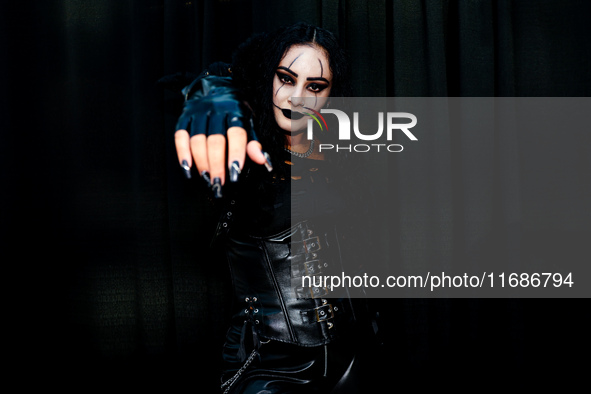 Cosplayer Lucy from New Jersey dresses as Eric Draven of the Crow for New York Comic Con at the Javits Center in New York City, on October 1...