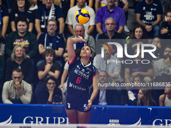 Avery Skinner of Chieri '76 is in action during the Italian women's Serie A1 Tigota Volleyball match between Reale Mutua Fenera Chieri '76 a...