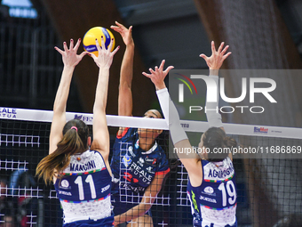 #21 Loveth Omoruyi of Chieri '76 is in action during the Italian women's Serie A1 Tigota Volleyball match between Reale Mutua Fenera Chieri...