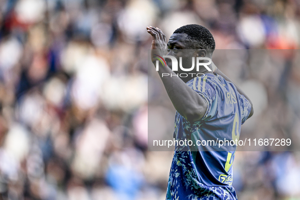 AFC Ajax Amsterdam forward Brian Brobbey plays during the match between Heracles Almelo and Ajax at the Asito Stadium for the Dutch Eredivis...