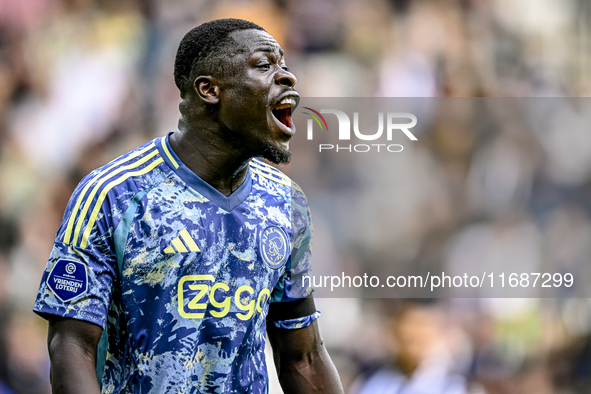 AFC Ajax Amsterdam forward Brian Brobbey plays during the match between Heracles Almelo and Ajax at the Asito Stadium for the Dutch Eredivis...