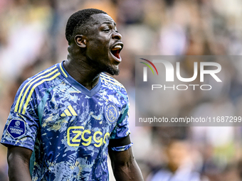 AFC Ajax Amsterdam forward Brian Brobbey plays during the match between Heracles Almelo and Ajax at the Asito Stadium for the Dutch Eredivis...