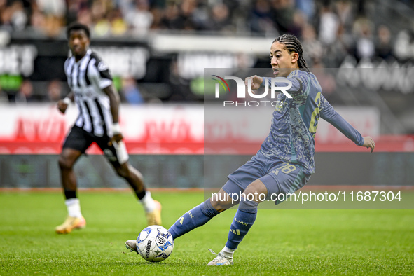 AFC Ajax Amsterdam midfielder Kian Fitz-Jim plays during the match between Heracles Almelo and Ajax at the Asito Stadium for the Dutch Eredi...