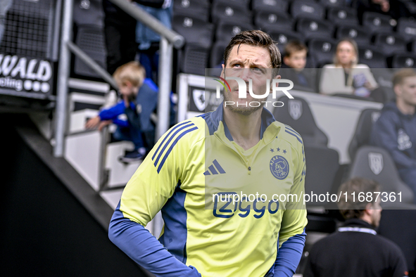 AFC Ajax Amsterdam forward Wout Weghorst plays during the match between Heracles Almelo and Ajax at the Asito Stadium for the Dutch Eredivis...