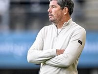 Heracles Almelo trainer Erwin van de Looi is present during the match between Heracles Almelo and Ajax at the Asito stadium for the Dutch Er...