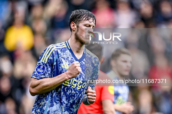 AFC Ajax Amsterdam forward Wout Weghorst celebrates a goal during the match between Heracles Almelo and Ajax at the Asito Stadium for the Du...