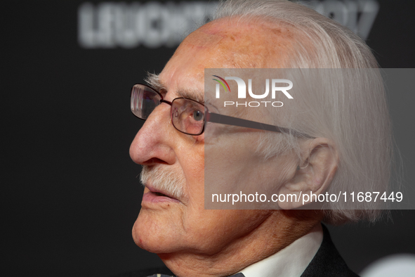 Dr. Leon Weintraub, the Holocaust survivor, is on the red carpet of the photocall for the film ''Feuhren und Verfuehrer'' at Film Palast in...