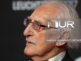 Dr. Leon Weintraub, the Holocaust survivor, is on the red carpet of the photocall for the film ''Feuhren und Verfuehrer'' at Film Palast in...