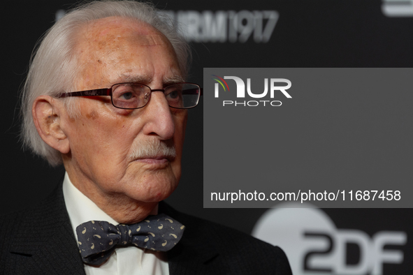 Dr. Leon Weintraub, the Holocaust survivor, is on the red carpet of the photocall for the film ''Feuhren und Verfuehrer'' at Film Palast in...