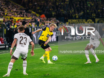 Julian Brandt of Borussia Dortmund plays the ball during the Bundesliga match between Borussia Dortmund and FC St. Pauli 1910 at Signal Idun...