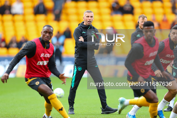 Gary O'Neil manages Wolves during the Premier League match between Wolverhampton Wanderers and Manchester City at Molineux in Wolverhampton,...