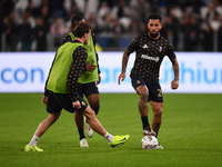 Douglas Luiz plays during the Serie A match between Juventus FC and SS Lazio at Allianz Stadium in Turin, Italy, on October 19, 2024. (