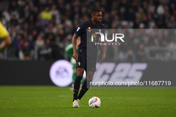 Pierre Kalulu plays during the Serie A match between Juventus FC and SS Lazio at Allianz Stadium in Turin, Italy, on October 19, 2024. 