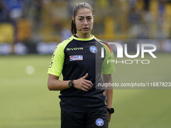 Referee Maria Sole Ferrieri Caputi during the Serie B match between SS Juve Stabia and Cremonese at Stadio Romeo Menti Castellammare Di Stab...