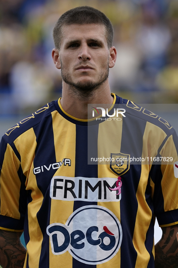 Fabio Maistro of SS Juve Stabia during the Serie B match between SS Juve Stabia and Cremonese at Stadio Romeo Menti Castellammare Di Stabia...