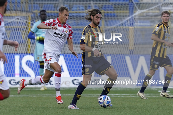 Marco Varnier of SS Juve Stabia during the Serie B match between SS Juve Stabia and Cremonese at Stadio Romeo Menti Castellammare Di Stabia...