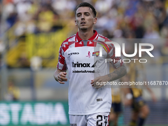 Jari Vandeputte of Cremonese during the Serie B match between SS Juve Stabia and Cremonese at Stadio Romeo Menti Castellammare Di Stabia Ita...