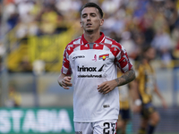 Jari Vandeputte of Cremonese during the Serie B match between SS Juve Stabia and Cremonese at Stadio Romeo Menti Castellammare Di Stabia Ita...