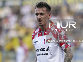 Jari Vandeputte of Cremonese during the Serie B match between SS Juve Stabia and Cremonese at Stadio Romeo Menti Castellammare Di Stabia Ita...