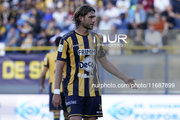 Marco Varnier of SS Juve Stabia during the Serie B match between SS Juve Stabia and Cremonese at Stadio Romeo Menti Castellammare Di Stabia...