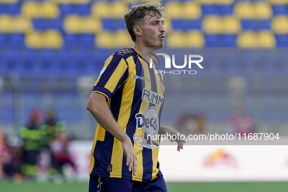 Marco Bellich of SS Juve Stabia during the Serie B match between SS Juve Stabia and Cremonese at Stadio Romeo Menti Castellammare Di Stabia...