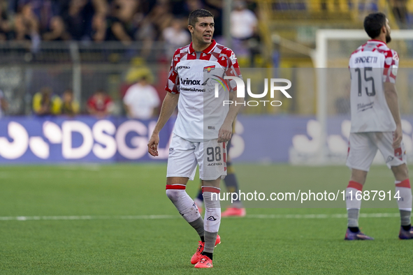 Luca Zanimacchia of Cremonese during the Serie B match between SS Juve Stabia and Cremonese at Stadio Romeo Menti Castellammare Di Stabia It...